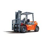 xe nâng hàng 7 tấn