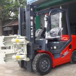 xe-nang-dau-3.5-tan-lap-kep-cuon-giay
