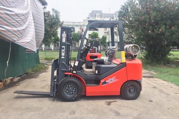 vay vốn mua xe nâng heli