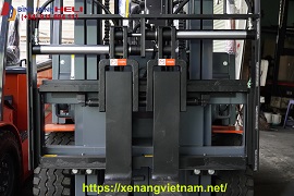 bo-dich-gia-tren-xe-nang-dau-3.5-tan