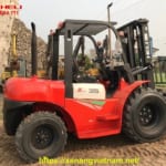 Xe Nâng 3 Tấn Địa Hình