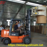 Xe Nâng Kẹp Cuộn Giấy 3 Tấn