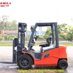 Xe Nâng Điện 3 Tấn