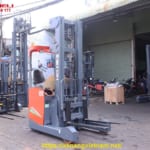 xe nâng reach truck 2.5 tấn