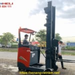 xe nâng điện đứng lái 2.5 tấn