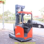 xe nâng điện đứng lái 2 tấn HELI