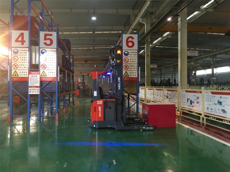 ứng dụng 5G vào kho tự hành logistic của Heli 