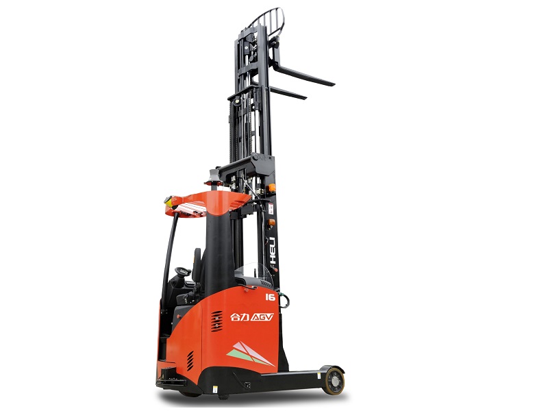 xe nâng reach truck tự hành AGV