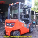xe-nang-dien-lithium-2.5-tan-hieu-heli