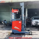 xe nâng điện đứng lái 1.8 tấn