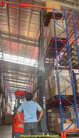 xe nâng điện ngành logistic tại biên hòa