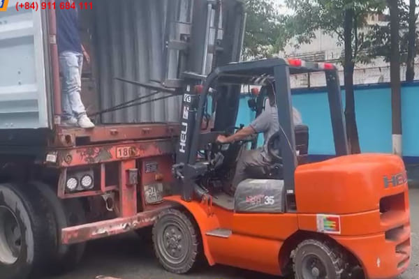 xe nâng gạch tại long thành đồng nai