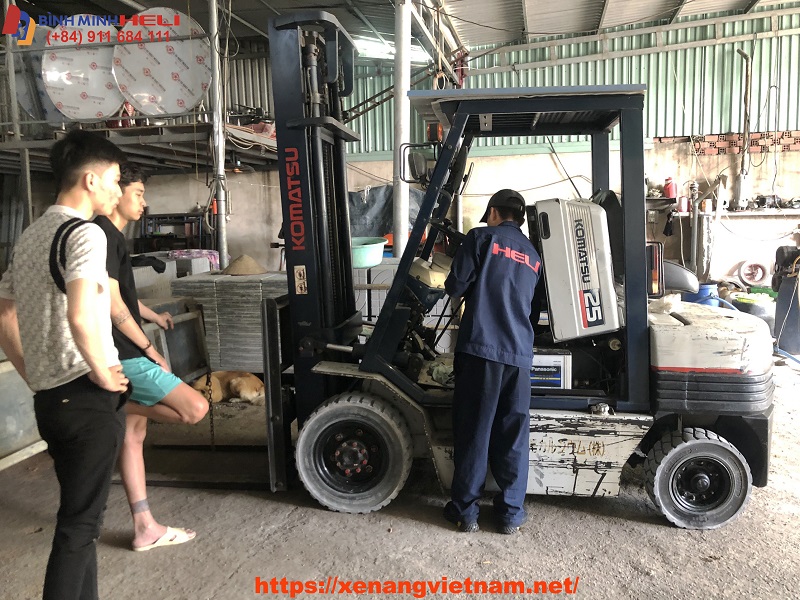 sửa xe nâng komatsu tại thị xã tân uyên