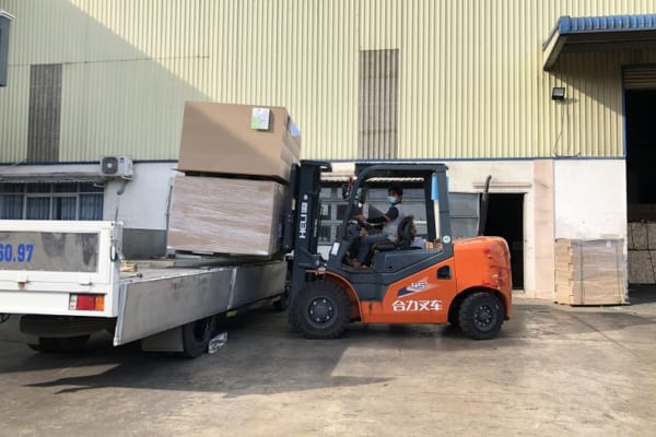 dịch vụ cho thuê xe nâng heli 5 tấn