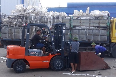 Xe Nâng Xúc Nhựa Tái Chế Nylon
