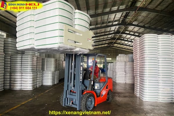 Xe Nâng Kẹp Sợi