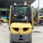 xe nâng komatsu 3 tấn 2012 FD30T-17