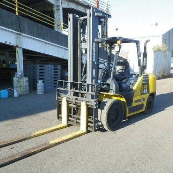 Xe Nâng Komatsu 4.5 Tấn Cũ